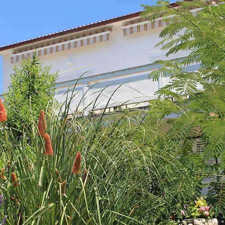 501 - Rab Island Oasis Retreat Apartment Supetarska Draga