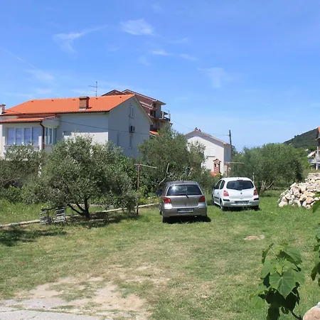 501 - Rab Island Oasis Retreat Супетарска-Драга